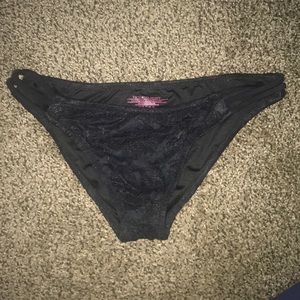 ⭐️ BOGO ⭐️ Victoria’s Secret Black Lace